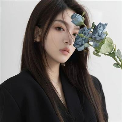 歌舞团的女人们